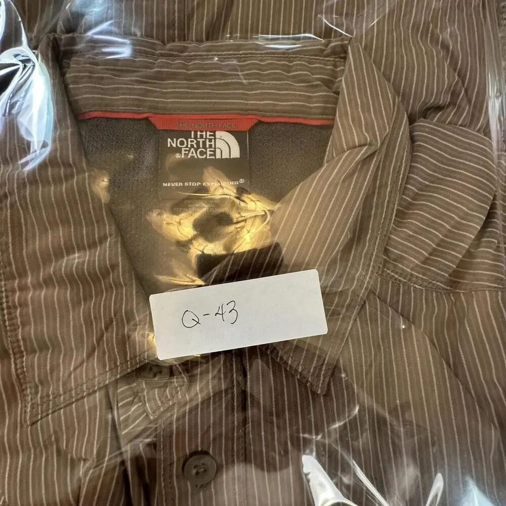 The North Face Mens Striped Nylon Long Sleeve Hiking Shirt Brown Large AJDY